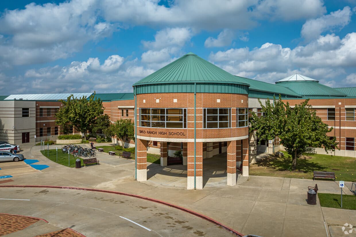 Cinco Ranch High School